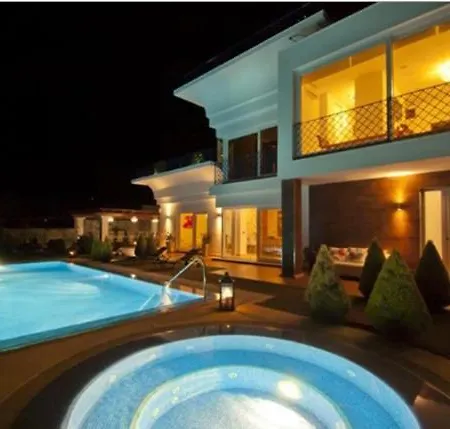 Villa Nispero De Paco